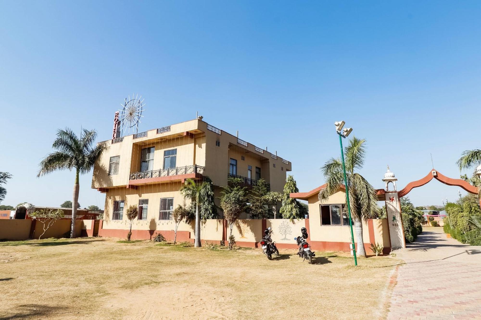 Spot On 68319 Hotel Nakhralo Rajasthan Resort Divisione di Divisione di Jaipur Esterno foto